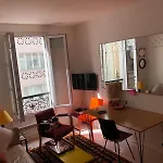 Charmante Escapade Au Coeur Des Batignolles
