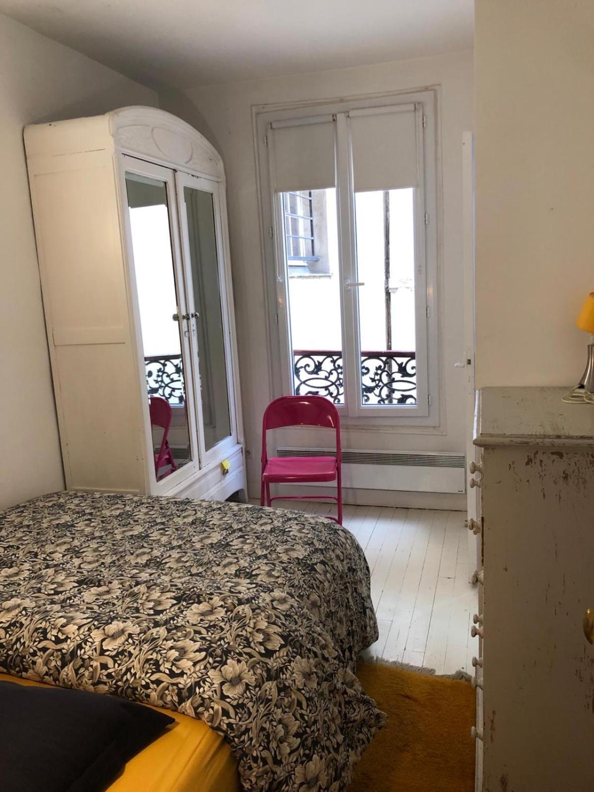Charmante Escapade Au Coeur Des Batignolles Paris